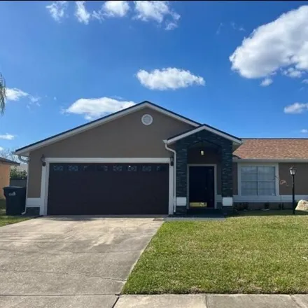 Rent this 3 bed house on 830 Old Barn Road in Orange County, FL 32825