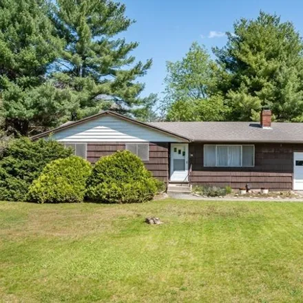 Rent this 3 bed house on 79 Joseph Road in Pinefield, Framingham