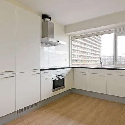 Rent this 4 bed apartment on Arthur van Schendelplein 1 in 2624 CM Delft, Netherlands