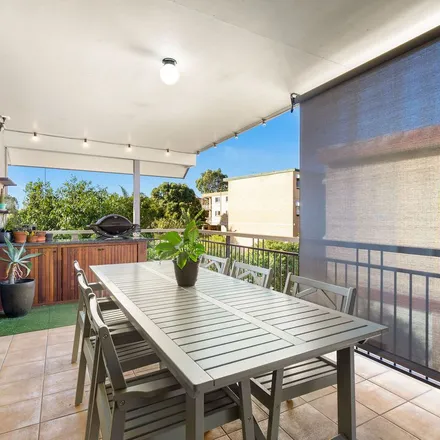 Image 3 - 344 Cornwall Street, Greenslopes QLD 4120, Australia - Apartment for rent