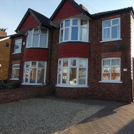 Rent this 3 bed duplex on Hamilton Road in Scunthorpe, DN17 1BD