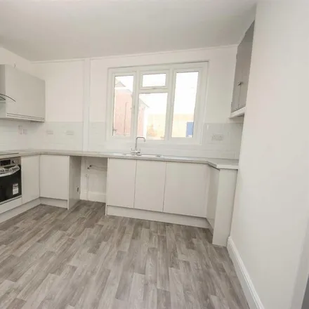 Rent this 2 bed apartment on Cancer Research UK in 22 High Street, Rushden