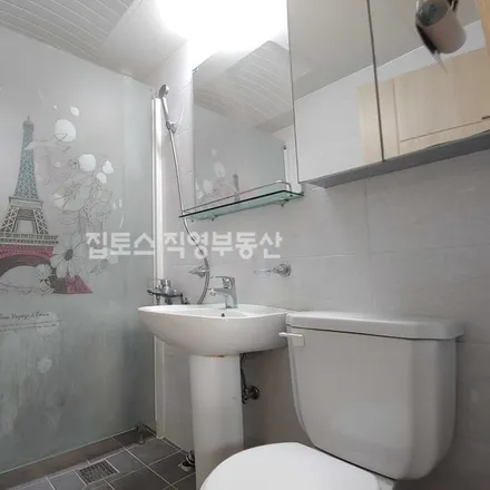 Image 2 - 서울특별시 서초구 방배동 781-33 - Apartment for rent