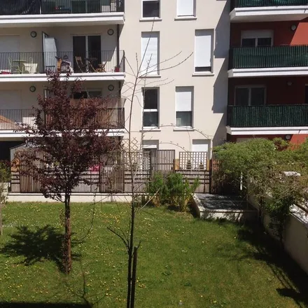Rent this 1 bed apartment on 94000 Créteil