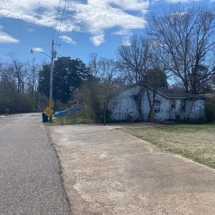 Image 2 - First Baptist Church, South Robbins Street, Fulton, Itawamba County, MS 38843, USA - House for sale