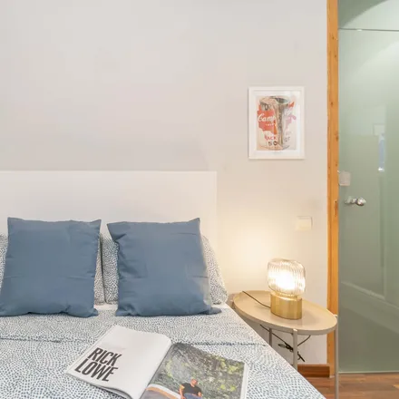Rent this 9 bed room on Carrer de Balmes in 109, 08001 Barcelona
