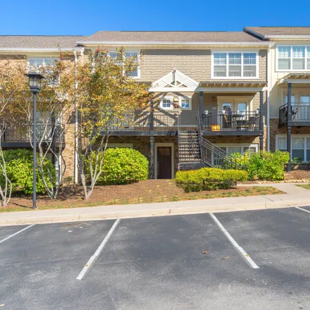 Buy this 3 bed condo on 1121 Tree Top Way in Knoxville, TN 37920