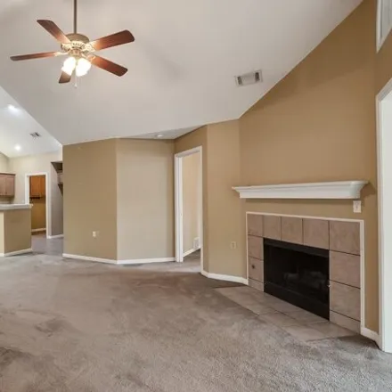 Image 3 - 7341 Appling Hill Lane, Shelby County, TN 38016, USA - Condo for sale