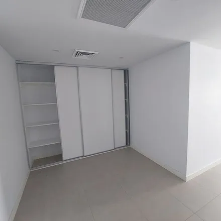 Image 2 - Pemberton Street, Botany NSW 2019, Australia - Apartment for rent