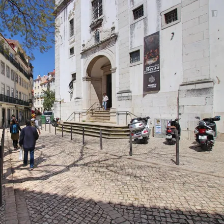 Image 8 - Escadinhas de São Cristóvão, 1100-513 Lisbon, Portugal - Apartment for rent