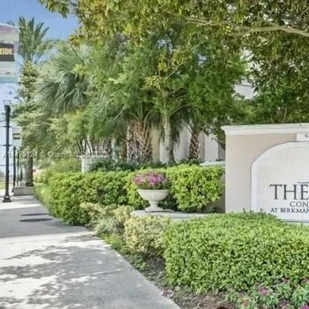 Buy this 1 bed condo on 400 East Bay Street in Jacksonville, FL 32202