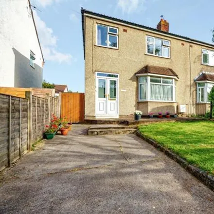 Buy this 3 bed duplex on 5 Goldney Avenue in Warmley, BS30 5JG