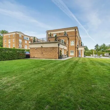 Image 9 - Repton Court (21-33), Willoughby Lane, London, BR1 3FS, United Kingdom - House for sale