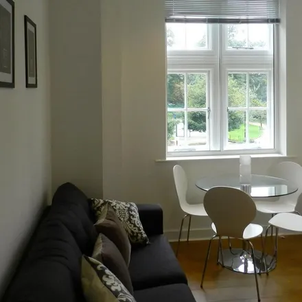 Rent this 1 bed apartment on Ada Road in London, SE5 7RW