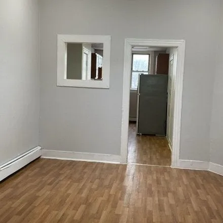 Rent this 3 bed apartment on 11 B Bayview Avenue in Inwood, NY 11096