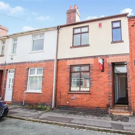 Rent this 2 bed townhouse on Hartington Street in Newcastle-under-Lyme, ST5 8DR