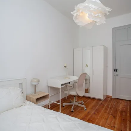 Image 5 - Airbnb, Rua do Carrião, 1150-251 Lisbon, Portugal - Apartment for rent