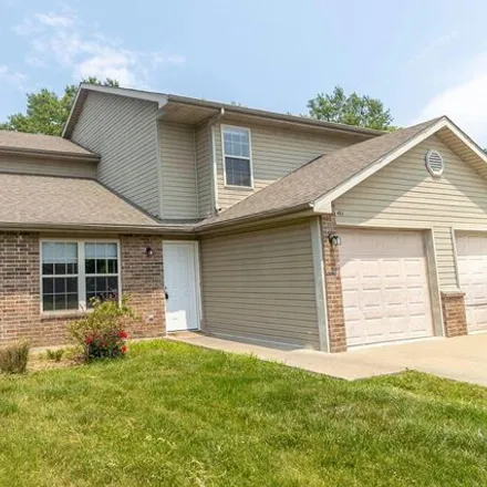 Rent this 4 bed house on 1405 Greensboro Drive in Columbia, MO 65202