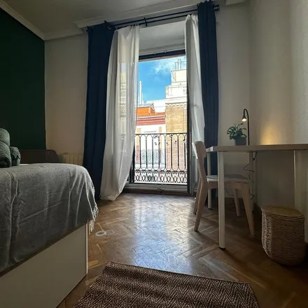 Image 6 - Calle de la Victoria, 5, 28014 Madrid, Spain - Apartment for rent