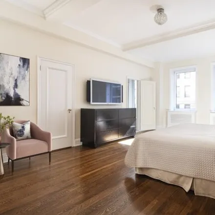 Image 3 - 69 East 89th Street, New York, NY 10128, USA - Apartment for sale