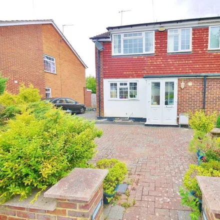 Rent this 3 bed duplex on Foxfield Close in London, HA6 3NU