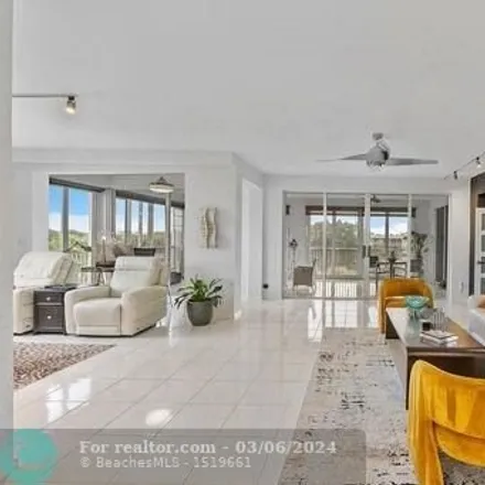 Image 3 - Cypress Course, 1011 East Cypress Lane, Pompano Beach, FL 33573, USA - Condo for sale