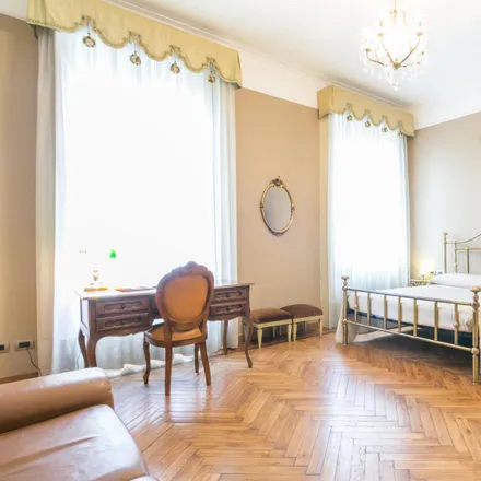 Rent this 6 bed room on Carrefour Market in Via Giuseppe Ripamonti, 181