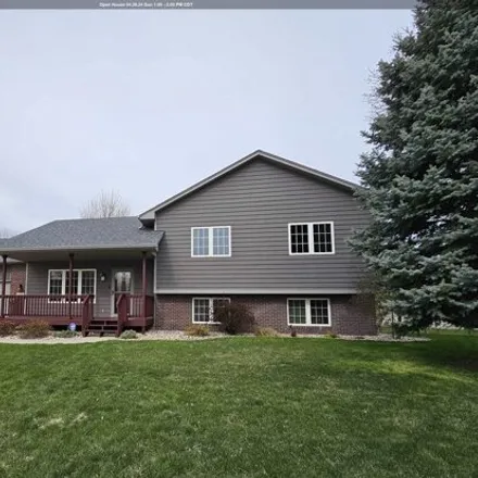 Buy this 3 bed house on unnamed road in Dakota Dunes, SD 57049