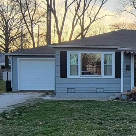 Buy this 3 bed house on 369 South Bradford Street in Centralia, MO 65240