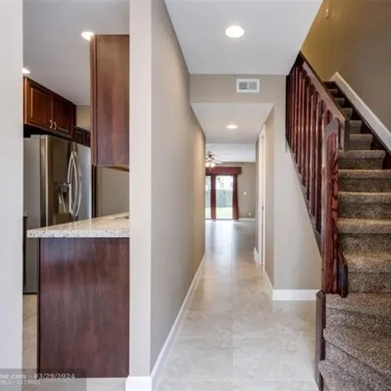 Image 7 - 9766 Shadow Wood Boulevard, Coral Springs, FL 33071, USA - Townhouse for sale