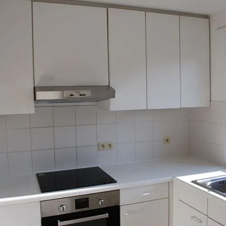 Rent this 2 bed apartment on Avenue de la Croix Rouge 40 in 1420 Braine-l'Alleud, Belgium