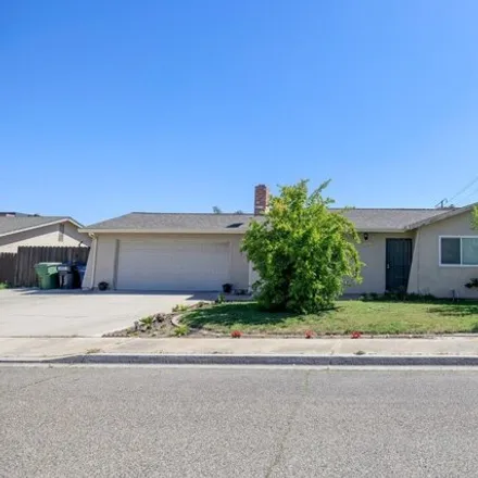 Buy this 3 bed house on 1081 Larchwood Court in Turlock, CA 95380