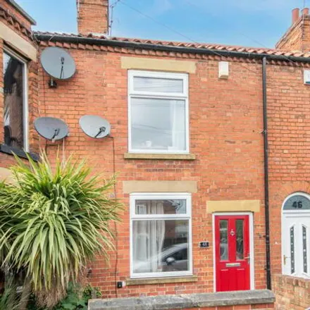 Buy this 2 bed townhouse on 42 Whitehall Road in Retford, DN22 6HX