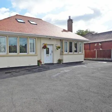 Buy this 5 bed house on Hardhorn Road in Poulton-le-Fylde, FY6 8AY