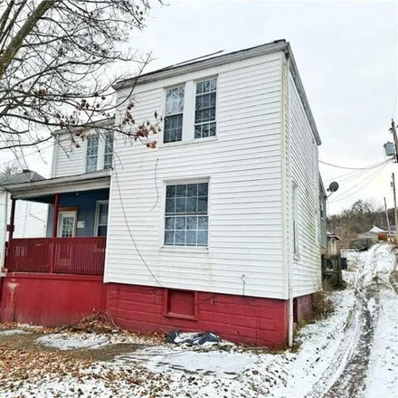 Buy this 3 bed house on 807 Delaware Street in Martins Ferry, OH 43935