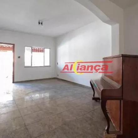Rent this 3 bed house on Rua Maria Inês in Vila Augusta, Guarulhos - SP