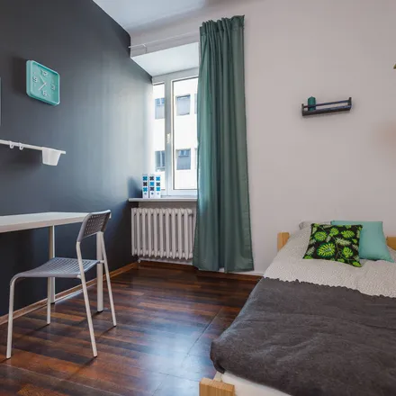 Rent this 5 bed room on Nowogrodzka 7/9 in 00-513 Warsaw, Poland
