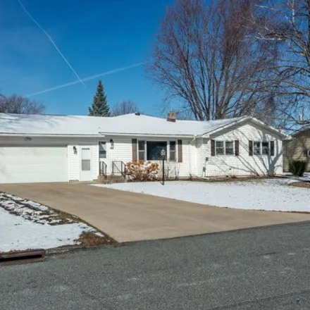 Buy this 3 bed house on 620 Winter Street in Onalaska, WI 54650