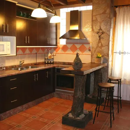 Rent this 4 bed house on Calle Barrio Nuevo in 02440 Molinicos, Spain