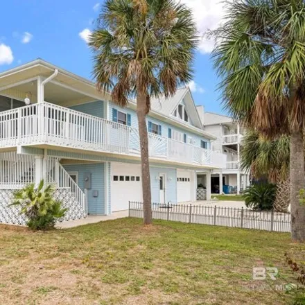 Image 2 - 2054 West 4th Avenue, Gulf Shores, AL 36542, USA - House for sale