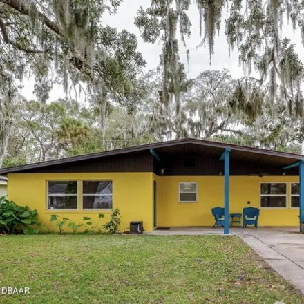 Buy this 4 bed house on 1003 Cherokee Ranch Road in Holly Hill, FL 32117