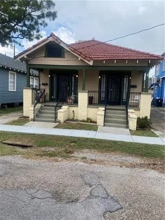 Image 1 - 1735 7th Street, New Orleans, LA 70115, USA - House for sale