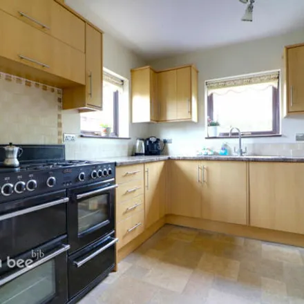 Buy this 3 bed duplex on Wellfield Road in Longton, ST2 0DU