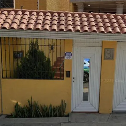 Buy this 6 bed house on Calle Paseo Parques in 54750 Cuautitlán Izcalli, MEX