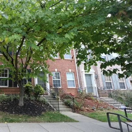 Image 1 - 11833-11845 Regents Park Drive, Brandermill, Germantown, MD 20876, USA - House for rent