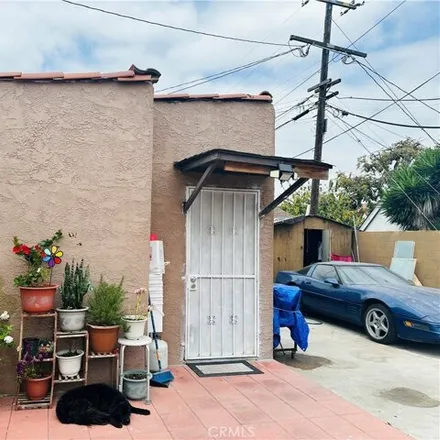 Image 4 - 517 W 113th St, Los Angeles, California, 90044 - House for sale