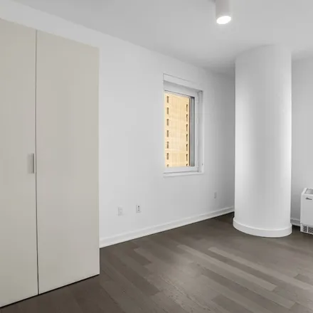 Rent this 2 bed apartment on Amazon Hub in Queens Plaza North, New York