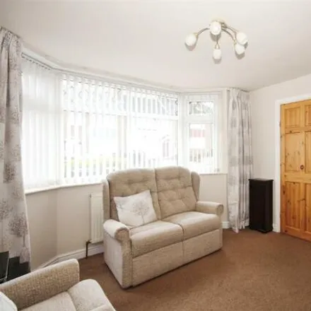Image 3 - 18 Hall Brook Road, Coventry, CV6 2GU, United Kingdom - Townhouse for sale