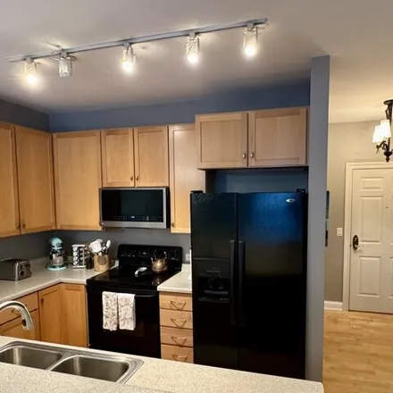 Image 6 - 1920 N Farwell Ave Apt 408, Milwaukee, Wisconsin, 53202 - Condo for sale