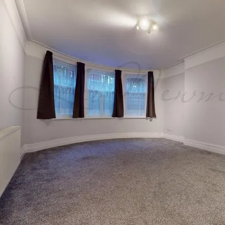 Image 1 - Hyde Park Mansions, 5 Transept Street, London, NW1 5ES, United Kingdom - Apartment for rent